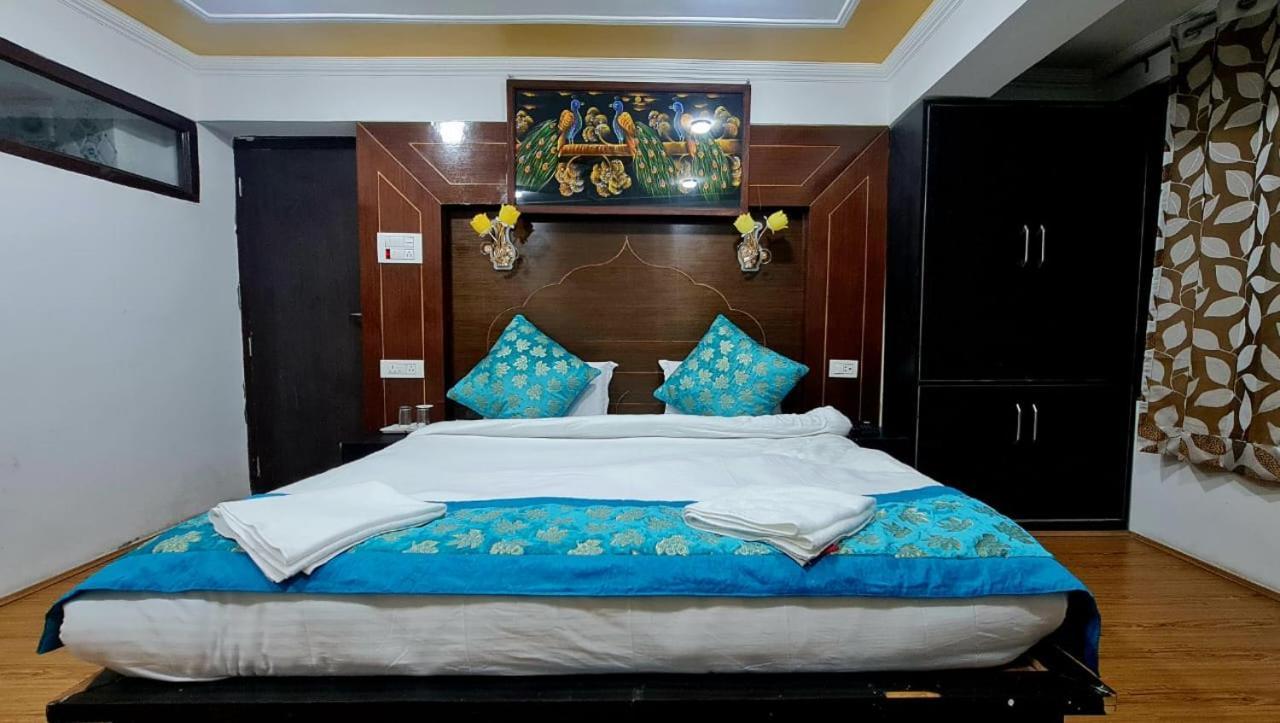 Hotel D Indian Kargil Extérieur photo